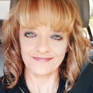 Meet your Posher, Paula